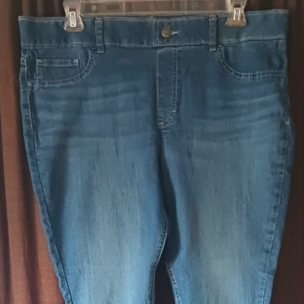 Lee